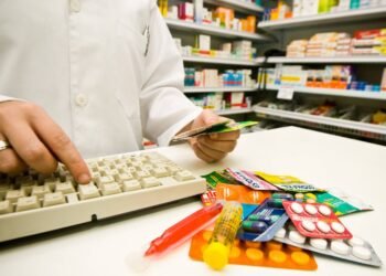 Entenda quais medicamentos farmacêuticos podem prescrever – 21/03/2025 – Equilíbrio e Saúde