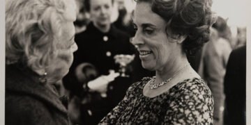 Biografia de Zuzu Angel será lançada em – 14/03/2025 – Walter Porto