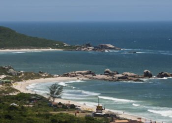 Florianópolis vai do bucolismo ao agito – 22/01/2025 – Turismo