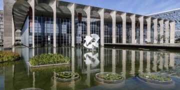 Futuro embaixador na Guiné-Bissau é autor de desenho de pênis com asas, diz jornal – 20/03/2025 – Mundo