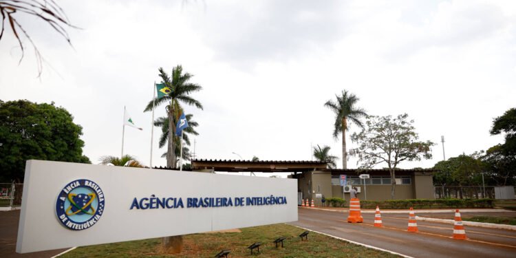 Governo diz que Bolsonaro autorizou espionagem a Paraguai – 31/03/2025 – Mundo