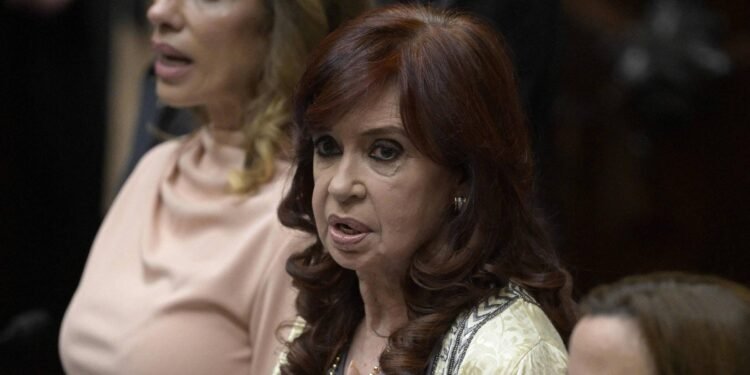 EUA proíbem Cristina Kirchner de entrar no país – 21/03/2025 – Mundo