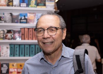 Matinas Suzuki cria projeto de reimprimir livros esgotados – 17/03/2025 – Ilustrada