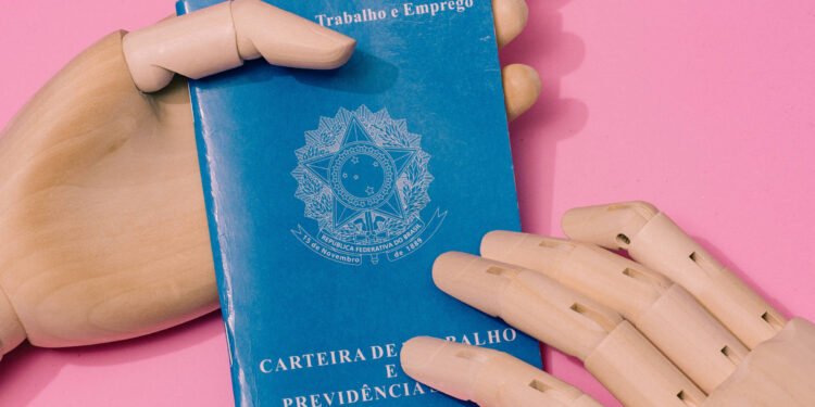 Consignado com FGTS: avanços em meio a velhos atrasos – 28/03/2025 – Mercado