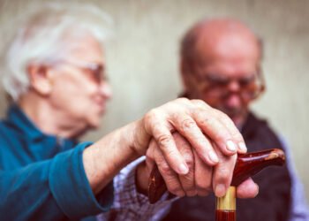 Desigualdade social influencia casos de Alzheimer – 17/03/2025 – Equilíbrio e Saúde