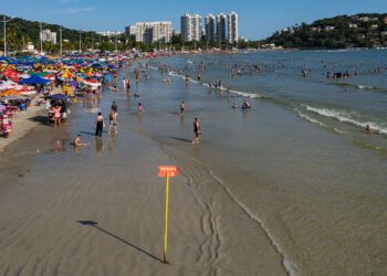 Empresários cobram Tarcísio por problemas no litoral de SP – 09/01/2025 – Cotidiano