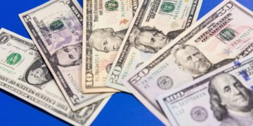 Dólar e Bolsa hoje (24); acompanhe a sessão – 24/03/2025 – Mercado