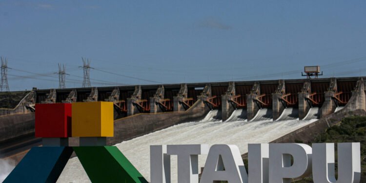 Deputado do PL busca apoio para criação de CPI de Itaipu – 31/03/2025 – Painel