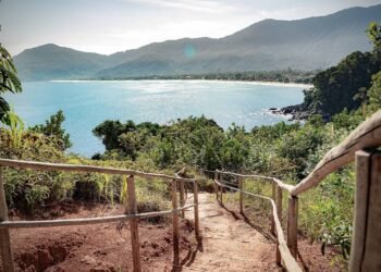 São Sebastião tem abundância de praias e trilhas – 12/02/2025 – Turismo