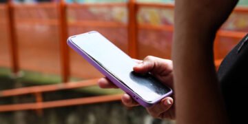 É preciso celebrar inclusão de educação midiática no país – 27/02/2025 – Educação