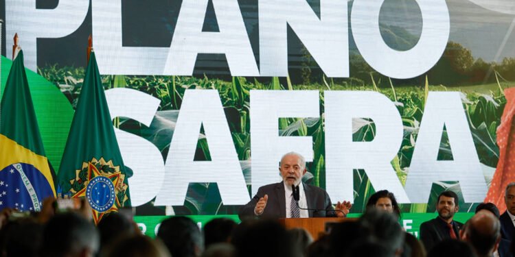 Esquerda e direita divulgam fake news sobre o agro – 24/02/2025 – Encaminhado com Frequência