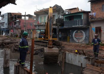 Obras da COP30 levam a demolições na periferia de Belém – 27/02/2025 – Ambiente
