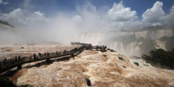 União e PR brigam por área que abriga Cataratas do Iguaçu – 01/03/2025 – Ambiente