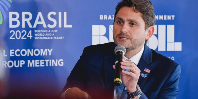 Governo retoma debate sobre taxação de big techs em 2025 – 03/03/2025 – Mercado