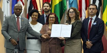 Rever caso JK requer base jurídica, diz membro de comissão – 12/03/2025 – Poder