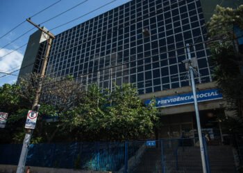 INSS: auxílio-doença por ansiedade dispara; como pedir – 14/03/2025 – Mercado