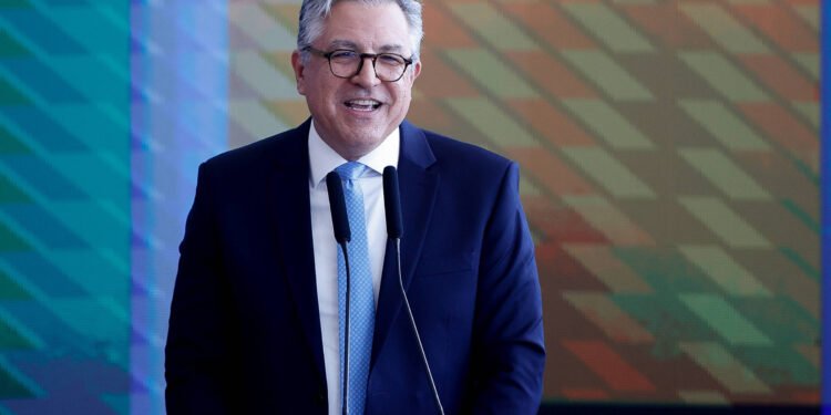 Padilha recusa convite de entidade ao assumir Saúde – 11/03/2025 – Equilíbrio e Saúde