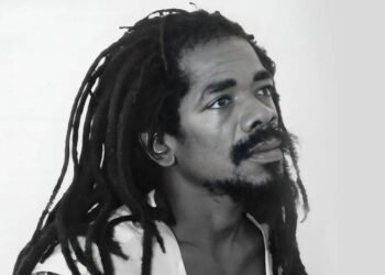 Morre Cocoa Tea, ícone do reggae, aos 65 anos – 12/03/2025 – Ilustrada
