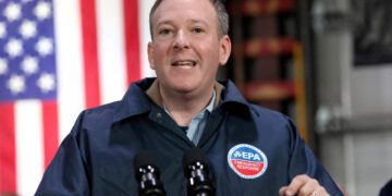 Agência ambiental dos EUA revoga dezenas de regras – 13/03/2025 – Ambiente