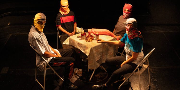 Farofa apresenta espetáculos em processo de criação em SP – 13/03/2025 – Ilustrada