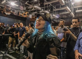 D-Edge sai com imagem arranhada após culto evangélico – 13/03/2025 – Ilustrada