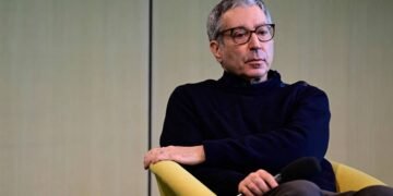 Didier Eribon faz ensaio doloroso sobre velhice da mãe – 23/03/2025 – Ilustrada