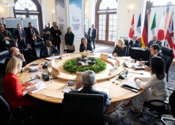 Rascunho do G7 prevê acordo de autodefesa à Ucrânia – 14/03/2025 – Mundo