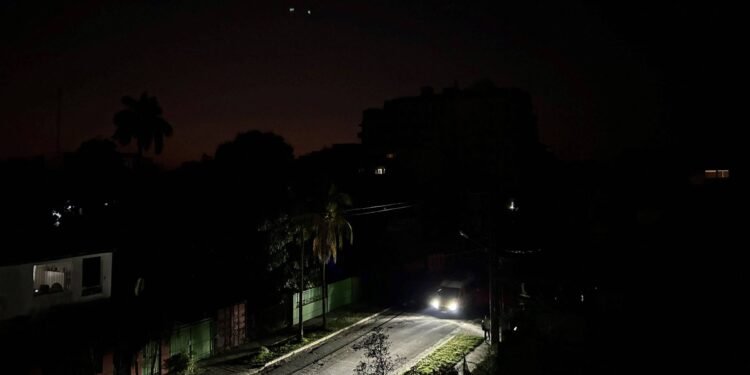 Cuba sofre novo apagão, e milhões ficam sem energia – 14/03/2025 – Mundo