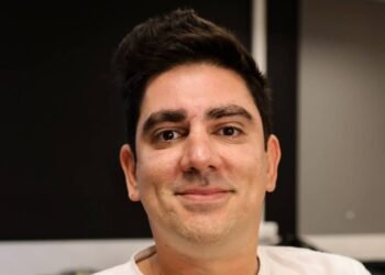 Marcelo Adnet assina com a CazéTV para o Brasileirão – 16/03/2025 – Outro Canal