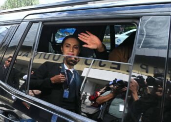 Vice do Equador, em briga com presidente, vai à Turquia assumir cargo por ordem de Noboa – 17/03/2025 – Mundo