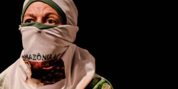 Teatro de Arena recebe ‘Serra Pelada’ – 18/03/2025 – Mise-en-scène