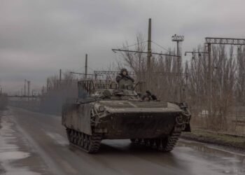 Ucrânia recua antes de conversa entre Putin e Trump – 18/03/2025 – Mundo