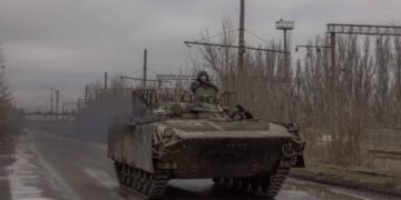 Ucrânia recua antes de conversa entre Putin e Trump – 18/03/2025 – Mundo