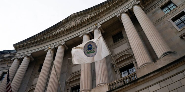 Trump quer eliminar braço de pesquisa de agência ambiental – 18/03/2025 – Ambiente