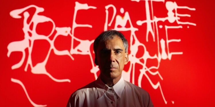 Arnaldo Antunes canta mundo urgente em novo álbum – 19/03/2025 – Ilustrada