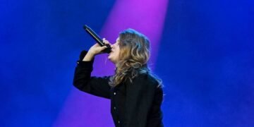 Lollapalooza tem sideshows de Parcels e Girl in Red – 19/03/2025 – Shows