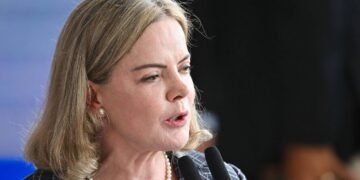 Acordo para votar Orçamento envolve promessa de Gleisi – 20/03/2025 – Mercado