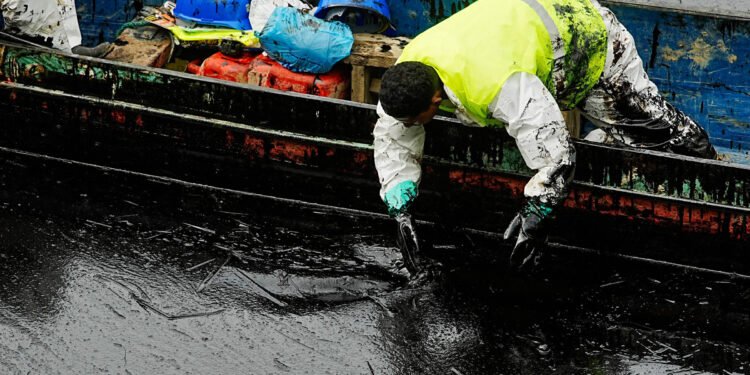 Equador atribui derramamento de petróleo a sabotagem – 20/03/2025 – Mundo