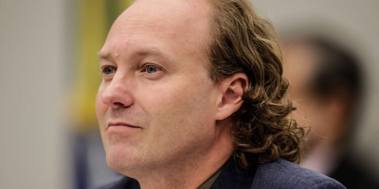 Servidores do Ibama veem ingerência política de Silveira – 20/03/2025 – Brasília Hoje