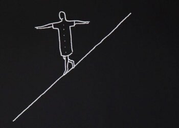 Bienal de São Paulo arrecada R$ 1,5 milhão com cartazes – 21/03/2025 – Plástico