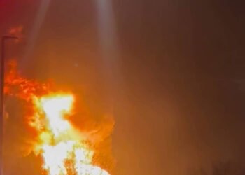 Incêndio fecha o aeroporto de Heathrow no Reino Unido – 21/03/2025 – Mundo