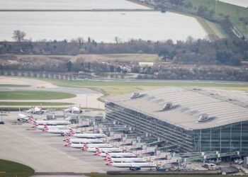 Heathrow é 4º aeroporto mais movimentado do mundo; veja – 21/03/2025 – Mundo