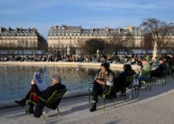 Paris vota se quer criação de 500 ‘ruas-jardins’ – 22/03/2025 – Mundo