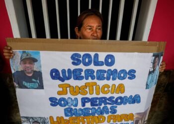 EUA: Venezuela retoma voos de deportados em meio a crise – 22/03/2025 – Mundo