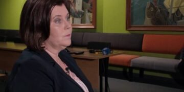 Islândia: Ministra renuncia após admitir filho com menor – 22/03/2025 – Mundo