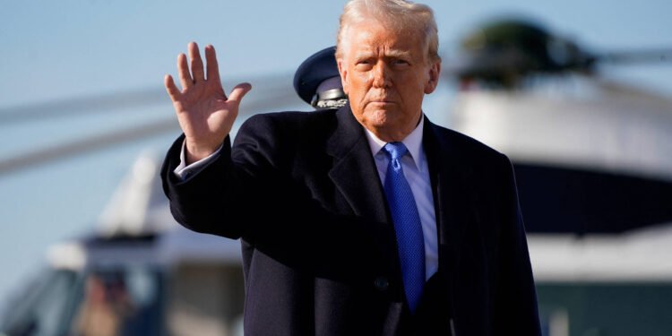 Trump revoga acessos de Biden e Kamala a informações – 22/03/2025 – Mundo