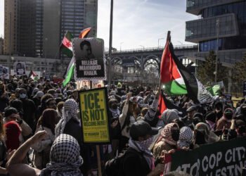 Foco da repressão de Trump volta-se para imigrantes legais – 23/03/2025 – Mundo