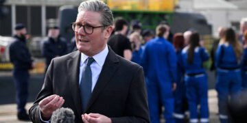 Reino Unido: Starmer se equilibra entre Europa e EUA – 24/03/2025 – Mundo