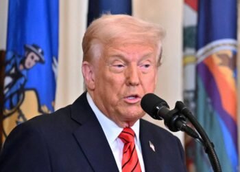 Governo vê risco de tarifaço amplo de Trump sobre o Brasil – 24/03/2025 – Mercado