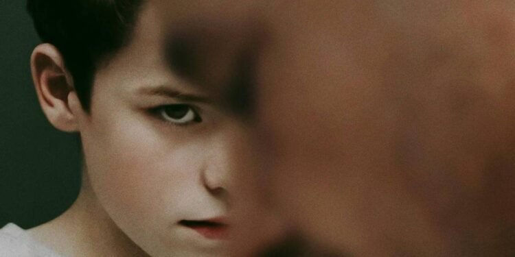 ‘Adolescência’ e a desconexão com vidas digitais de jovens – 27/03/2025 – Educação